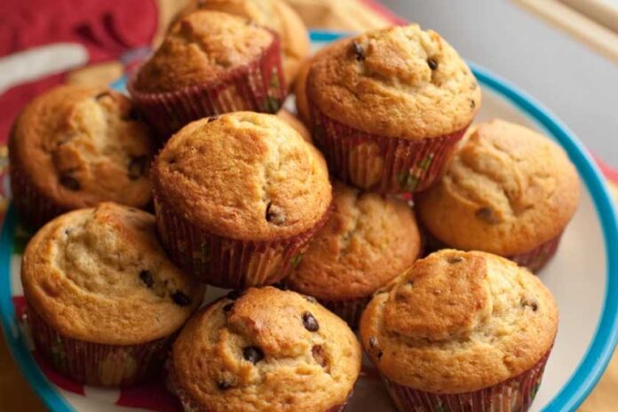 Muffin al burro d'arachidi con gocce di cioccolato: scopri la ricetta ...