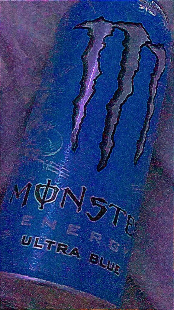 immagine con monster energy ultra blue